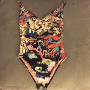 H&M floral one piece bathing suit size 6